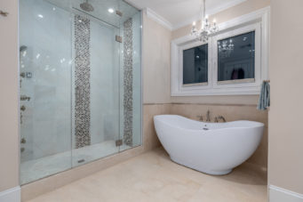 GRAND EUROPEAN CLASSIC LUXURY PROPERTY IN THE BEST BLOCK OF BRITISH PROPERTIES - 1367 Chartwell Dr, West Vancouver